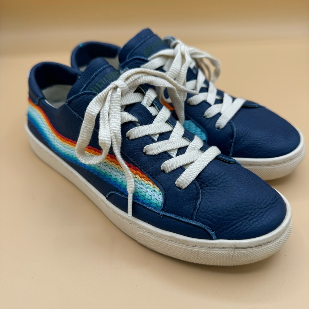 SOLUDOS‎ Ibiza Blue Rainbow Wave Sneakers, Embroidered Leather, Women’s 7, EUC